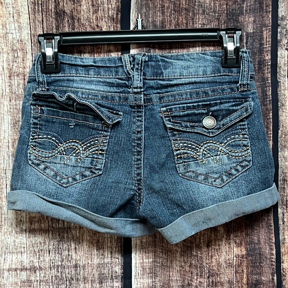 Wallflower Denim Jean Short Shorts - size 1 - Picture 2 of 6
